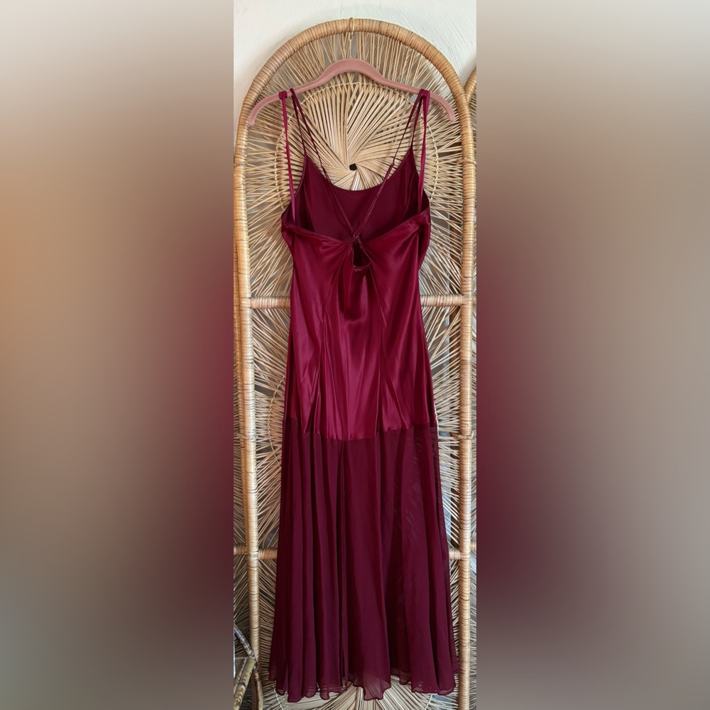 Vintage Victoria’s Secret Silk Slip - Picture 2 of 5